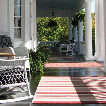 Hill Crest Bed & Breakfast Clifton Forge Exteriör bild